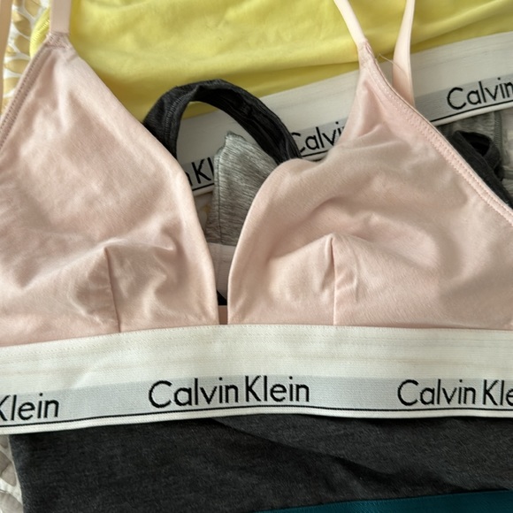 Calvin Klein bra set of 4 - Picture 4 of 8